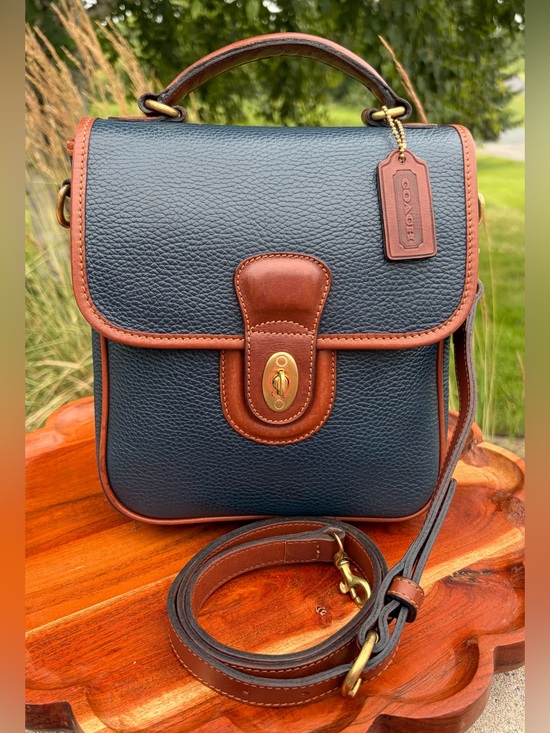 Coach Handbags - Vintage COACH Sheridan Collection Elliot Top Handle Shoulder Bag 4235
